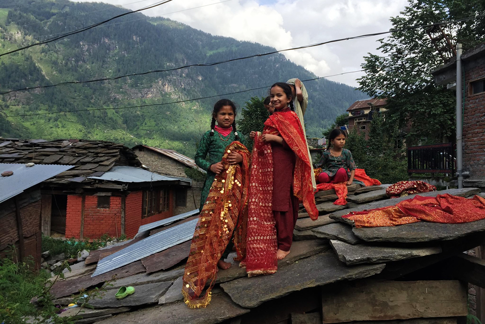 【お茶会レポート】出会いから紡ぐ服：旅する洋服屋さんとめぐるインド・ネパール