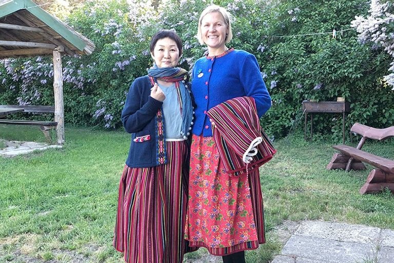 【旅と手しごと】エストニア・キフヌ島：生きた伝統文化と暮らす 旅茶時間